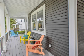 Bright Lower-Level Unit about 1 Mi to Lake Michigan